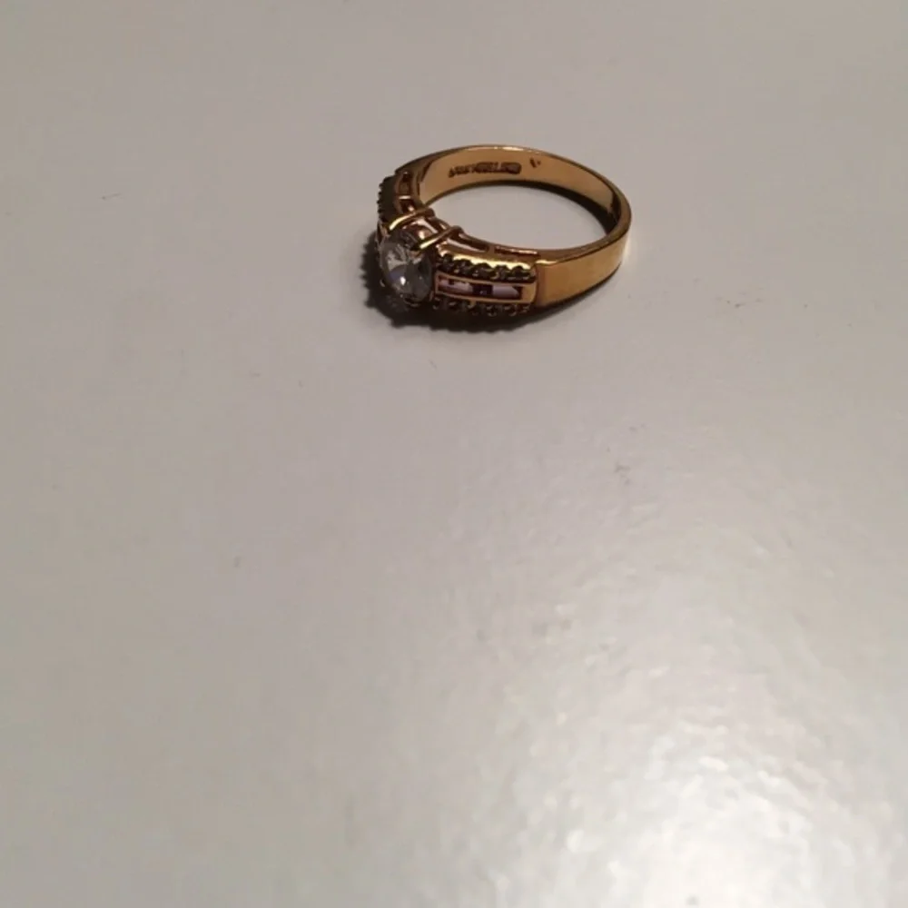 Costume‎ ring 🛍 4/$15